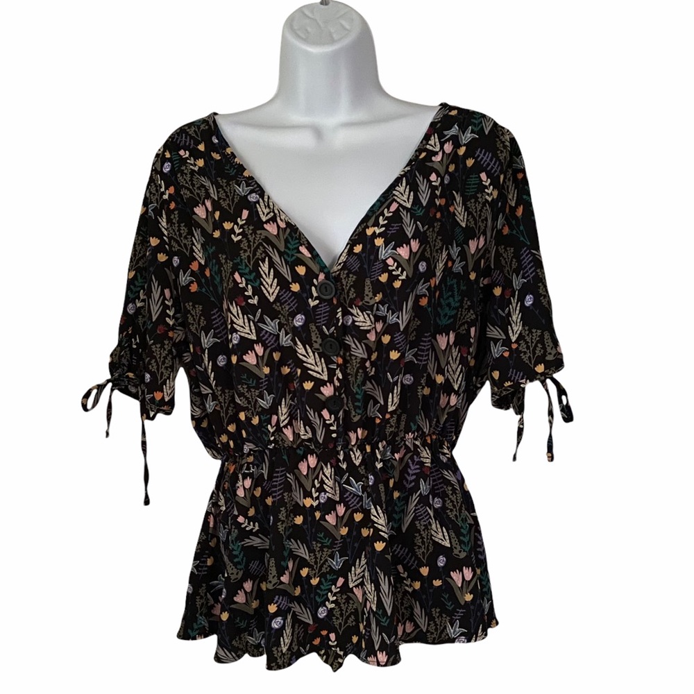 Mod Cloth Jessy B floral top size XL
